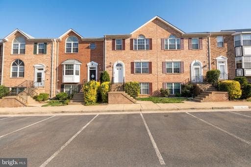 21060 GLADSTONE DRIVE - Photo 1