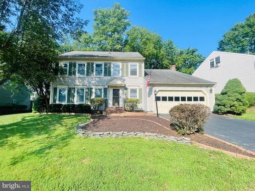 7227 DEVEREUX COURT