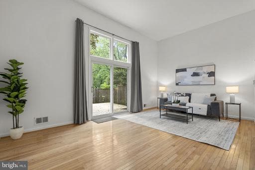 11854 SAINT TRINIANS COURT - Photo 1
