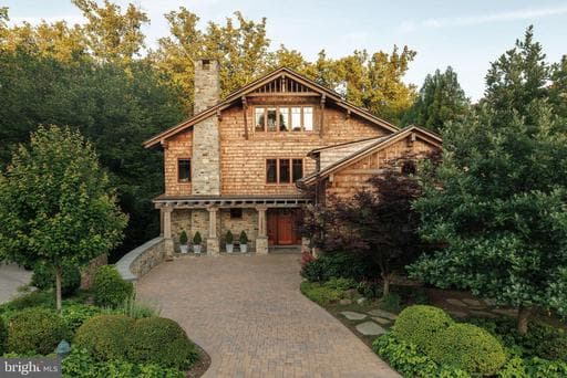 2155 DUNMORE LANE