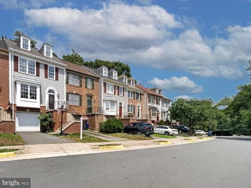 8730 STONE HILL PLACE - Photo 1