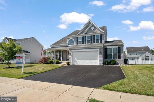 126 E BROOK DRIVE - Photo 1