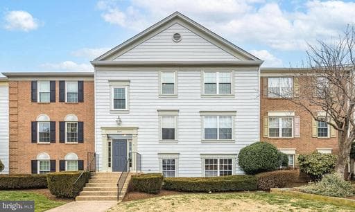 9210 Caspian Way, Manassas, VA 20110-6181, United States - Photo 1