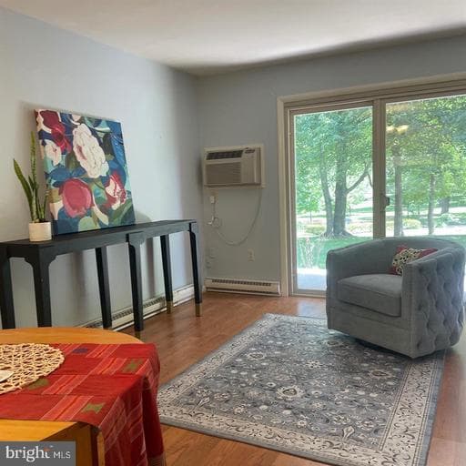 3322 Chiswick CT ##61-1F SILVER SPRING MD 20906