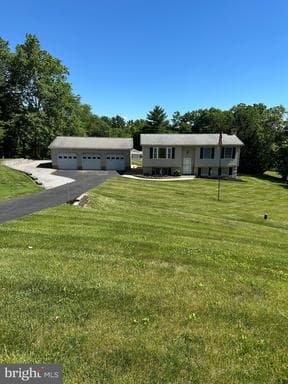 19632 COOL HOLLOW WAY