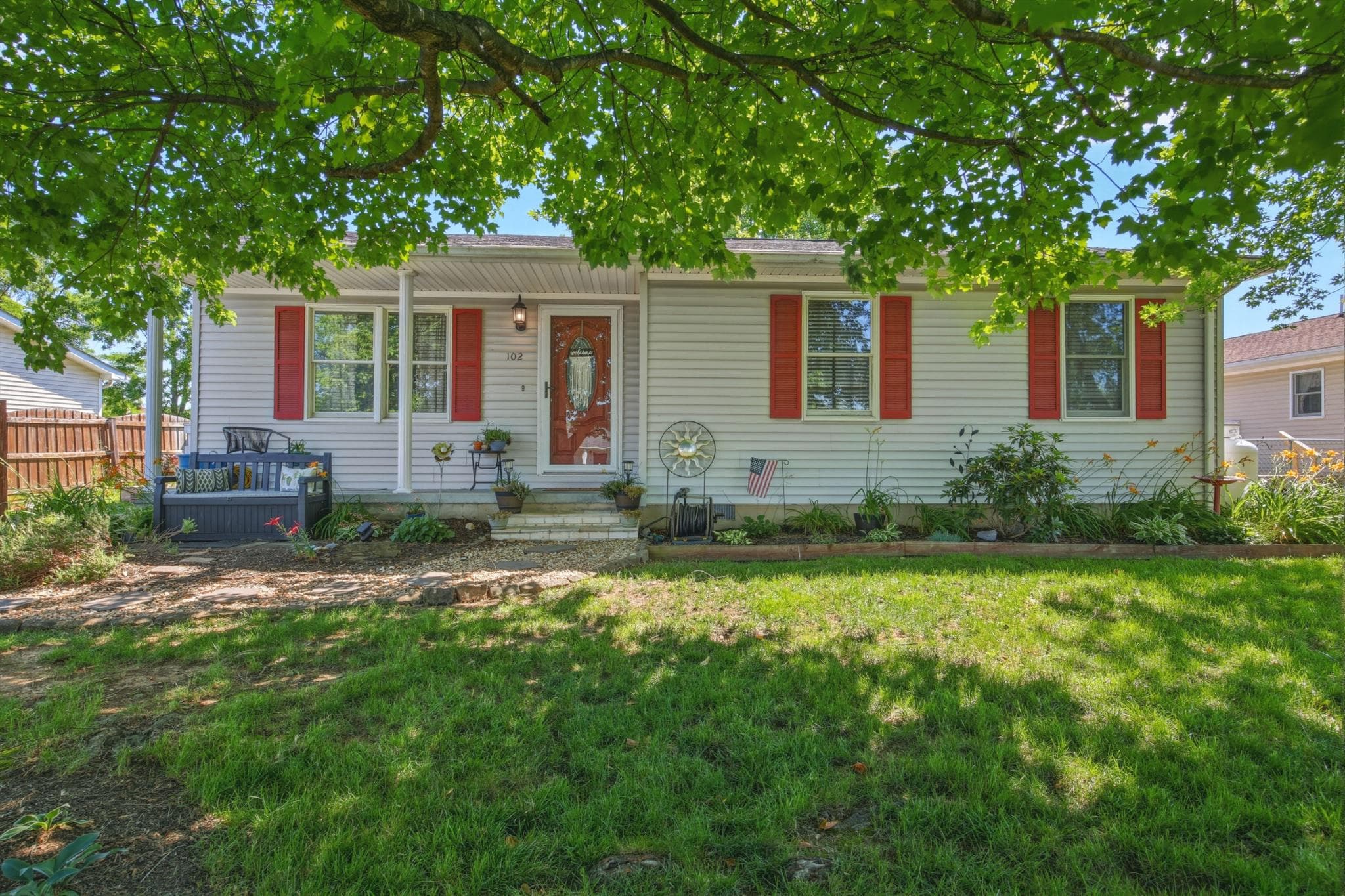 102 Honey Creek Cir, Stephens City, VA 22655-2122, United States - Photo 1