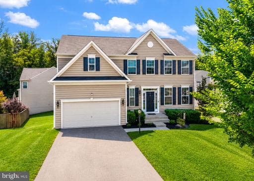 16183 Raptor Ct, Woodbridge, VA 22191-6062, United States