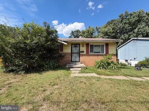 7914 DELLWOOD AVENUE - Photo 1