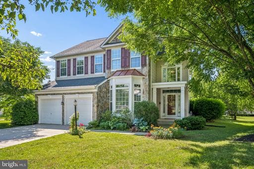 8618 FAR FIELDS WAY - Photo 1