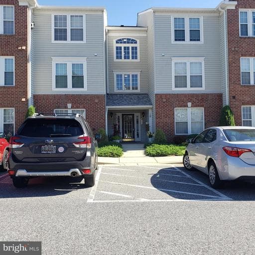 19 BROOK FARM COURT 19K - Photo 1