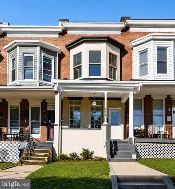 210 MONASTERY AVENUE - Photo 1