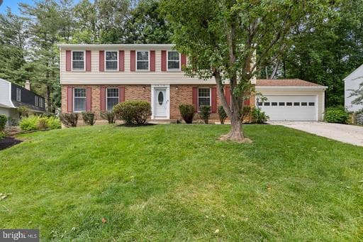 5918 OAK RIDGE COURT - Photo 1