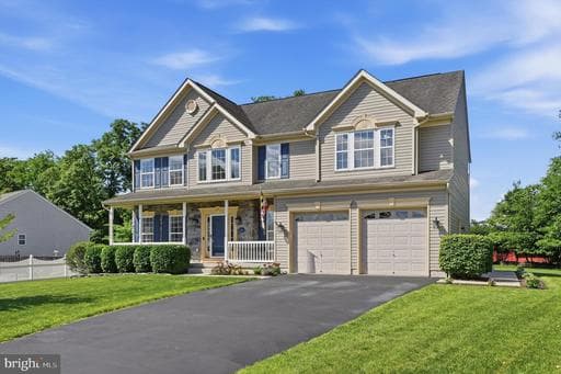31 PLEASANT ACRES DRIVE - Photo 1