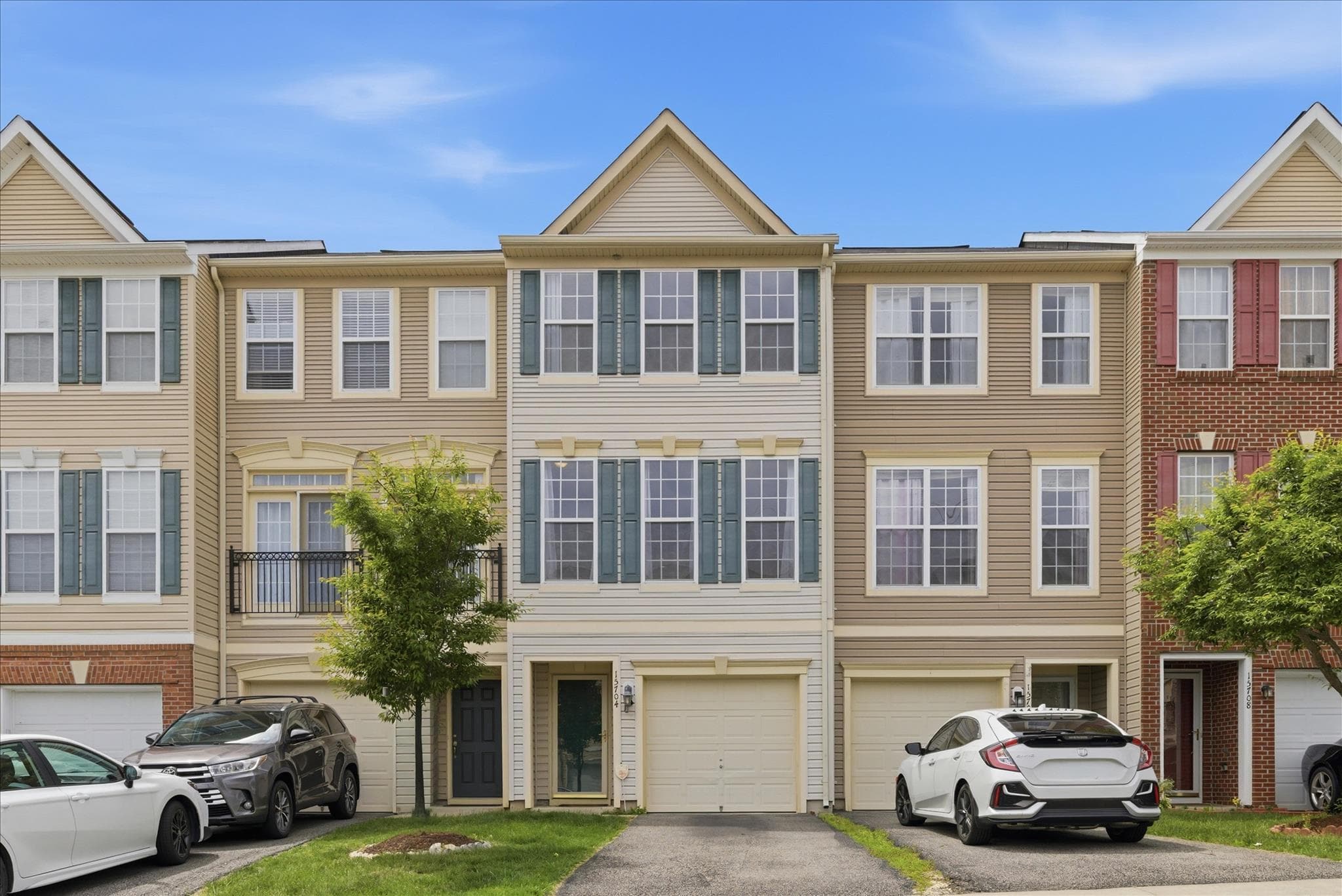 15704 John Diskin Cir, Woodbridge, VA 22191-6555, United States