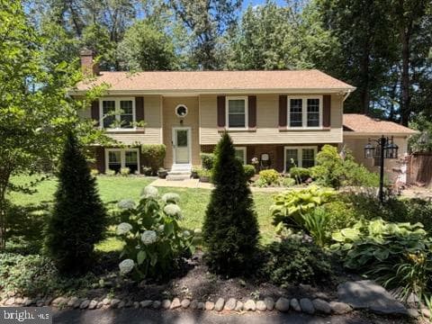 16208 Cypress Ct, Dumfries, VA 22025-1748, United States - Photo 1