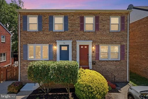 19 E MYRTLE STREET A - Photo 1