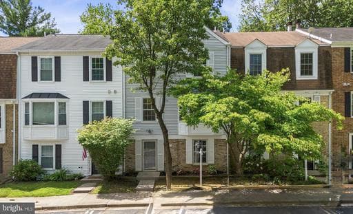 1705 Logmill Ln, Gaithersburg, MD 20879-3263, United States - Photo 1