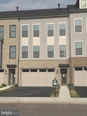 23600 RAYTOWN TERRACE
