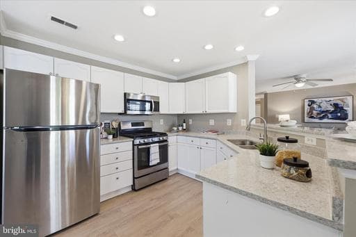 599 CAWLEY DRIVE 2A - Photo 1