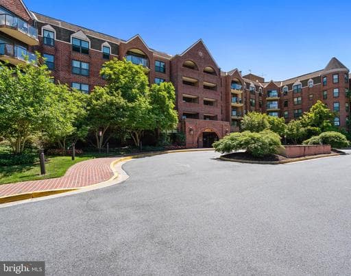 2100 LANGSTON BOULEVARD 217
