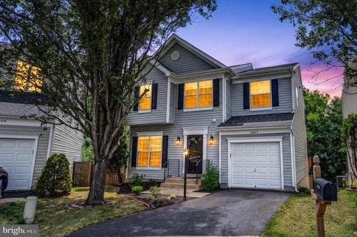 6853 HOLLOW GLEN COURT - Photo 1