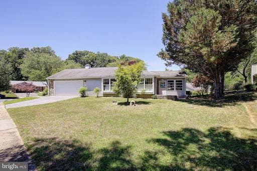 848 Deerwood Ct, Annapolis, MD 21401-6903, United States - Photo 1