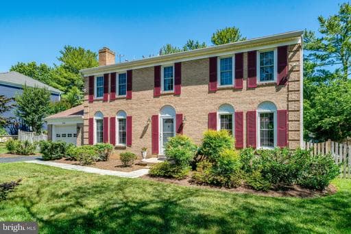 3124 GLEN CARLYN ROAD