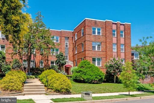 2801 CORTLAND 103