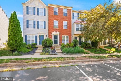 9844 MAITLAND LOOP - Photo 1