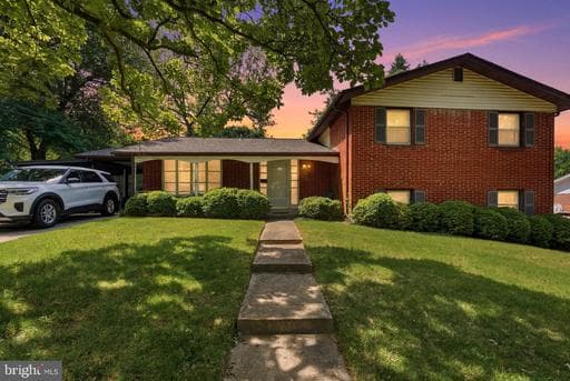 1011 DEVERE DRIVE