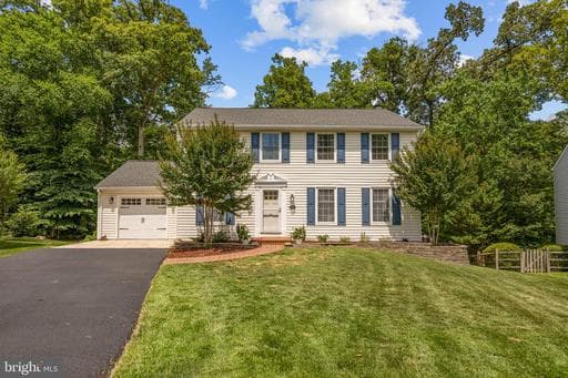 8044 WINDING WAY COURT - Photo 1