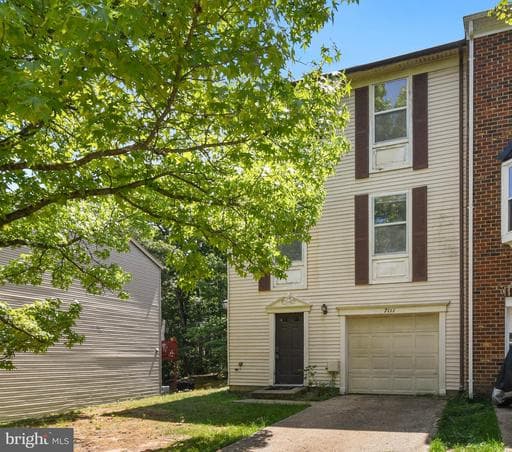 7111 FORBES BOULEVARD - Photo 1