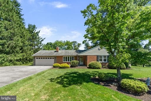 6417 LOCHRIDGE ROAD - Photo 1