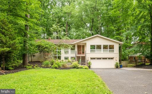 8313 STILL SPRING COURT