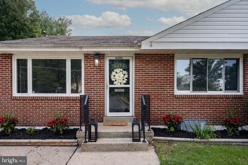 6206 Hillview Ave, Alexandria, VA 22310-3170, United States