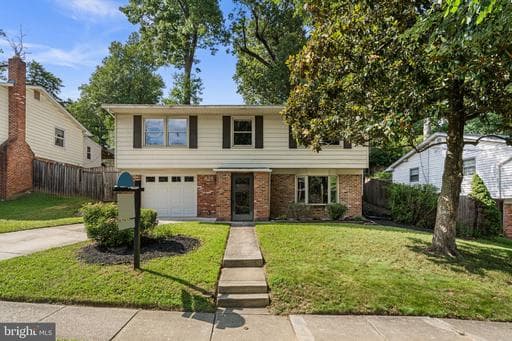822 LOXFORD TERRACE