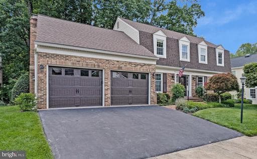9759 HATMARK COURT - Photo 1