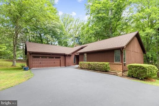 12212 WOODLARK COURT