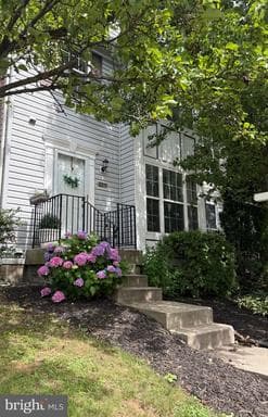 2239 TIDAL VIEW GARTH - Photo 1