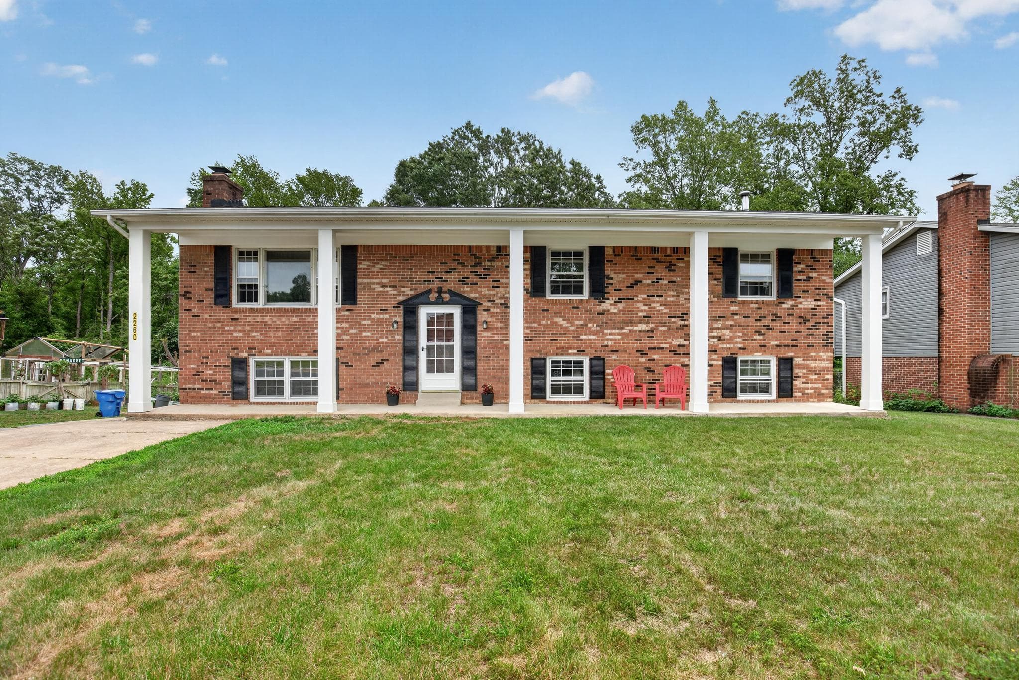 2260 Bridle Path Dr, Waldorf, MD 20601-2944, United States