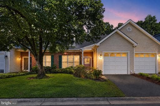 10004 Sandwedge Ct, Fredericksburg, VA 22408-9546, United States
