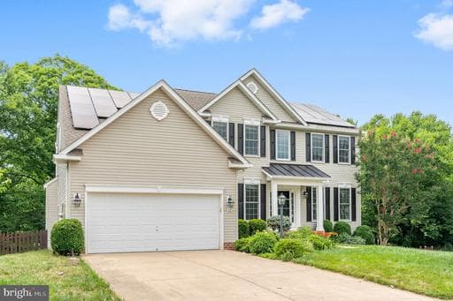 18 Birney Ct, Fredericksburg, VA 22405-2157, United States