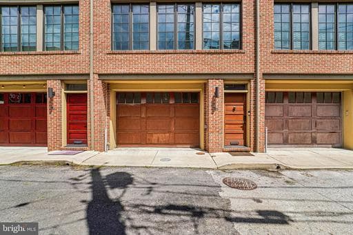 703 S DURHAM STREET - Photo 1