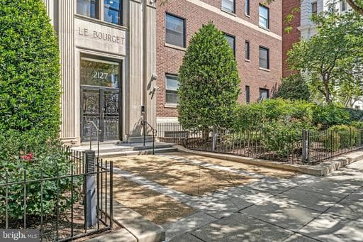 2127 CALIFORNIA STREET 704 - Photo 1