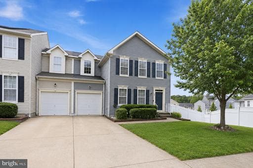 29 BARNUM DRIVE - Photo 1