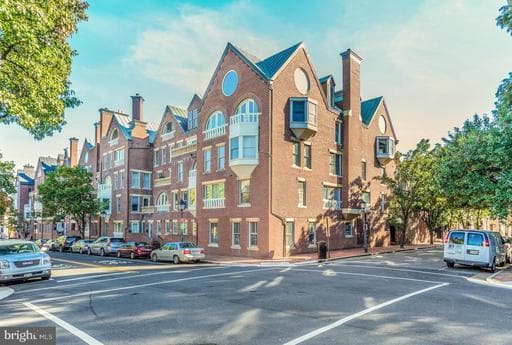 125 N LEE STREET DH407