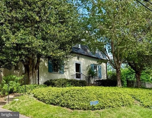 5101 ALLAN ROAD - Photo 1