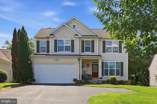 625 HUNTERS ROAD - Photo 1