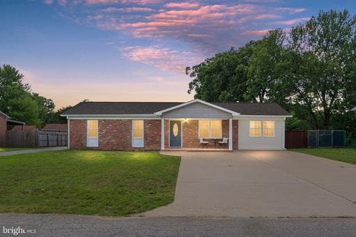 609 EDWARDS DRIVE