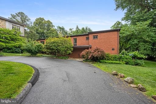 6003 LAKEHURST DRIVE 5